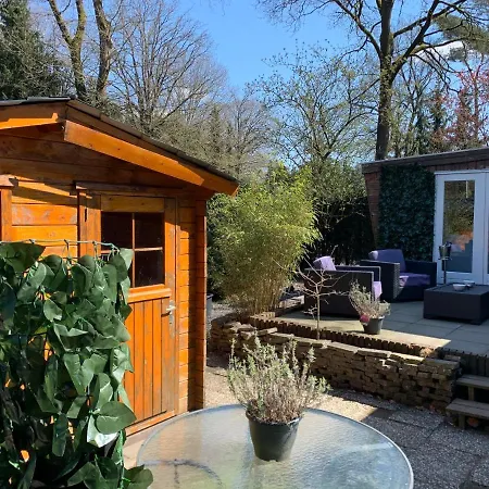 Bungalow With Private Jacuzzi * פורטהאוזן